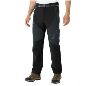 TitanWear™ アウトドアパンツ – アクティブな毎日を支える高機能デザイン