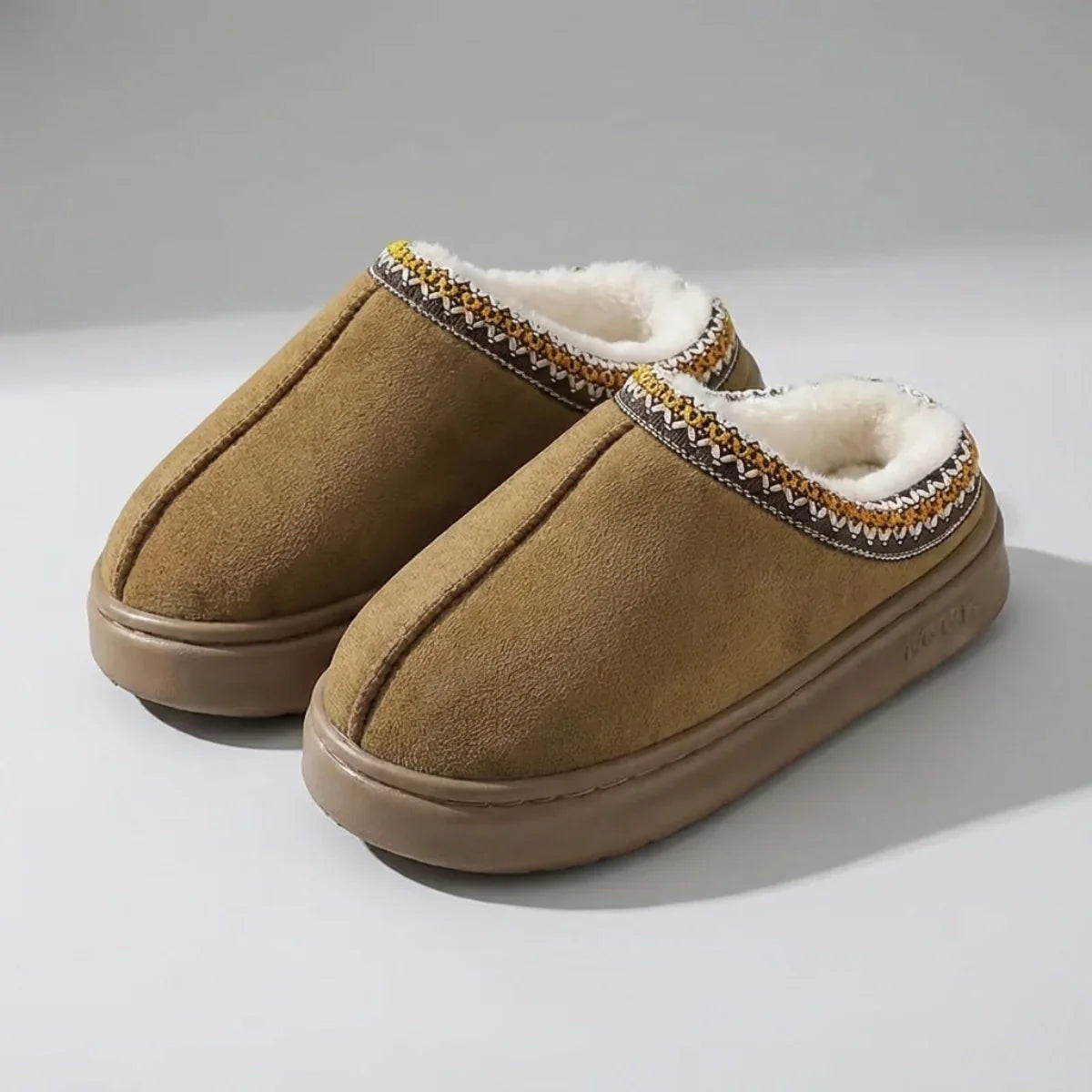 Comfort Doux™ ウィンターシューズ – 暖かさと快適さを兼ね備えた冬の定番