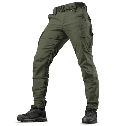 TacticalPlus™ カーゴパンツ – タフな機能性と快適な履き心地