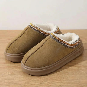 Comfort Doux™ ウィンターシューズ – 暖かさと快適さを兼ね備えた冬の定番