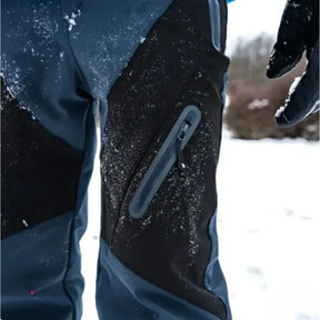 TitanWear™ アウトドアパンツ – アクティブな毎日を支える高機能デザイン