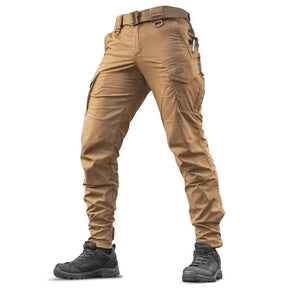TacticalPlus™ カーゴパンツ – タフな機能性と快適な履き心地