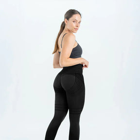 CurveLift™ レギンス – 美しいシルエットと快適なフィット感